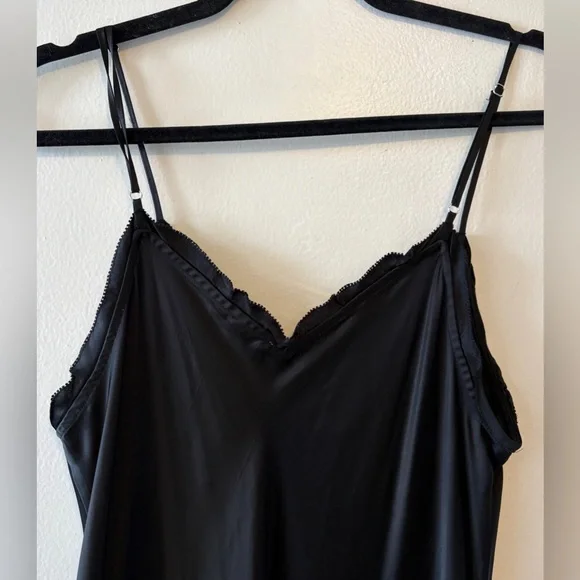 Aritzia Wilfred Only Slip Maxi Maxi Dress Size Medium Black Satin Bias Cut - Picture 6 of 11